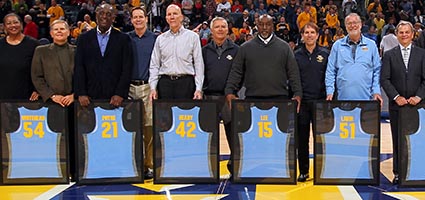 1977 Men's Basketball Team Honored