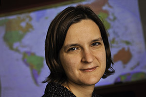 Dr. Esther Duflo