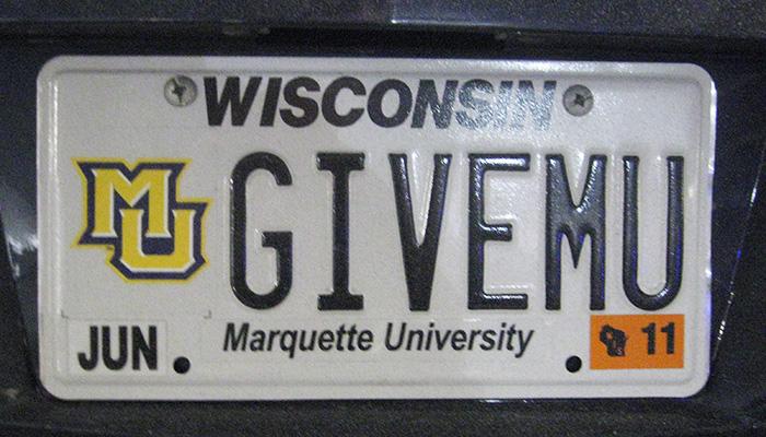 GIVEMU Marquette University license plate