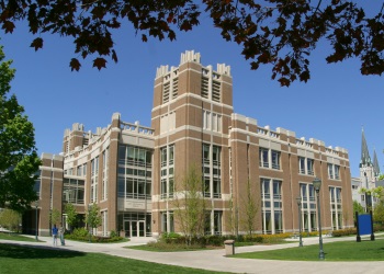 Exterior of Raynor Memorial Libraries