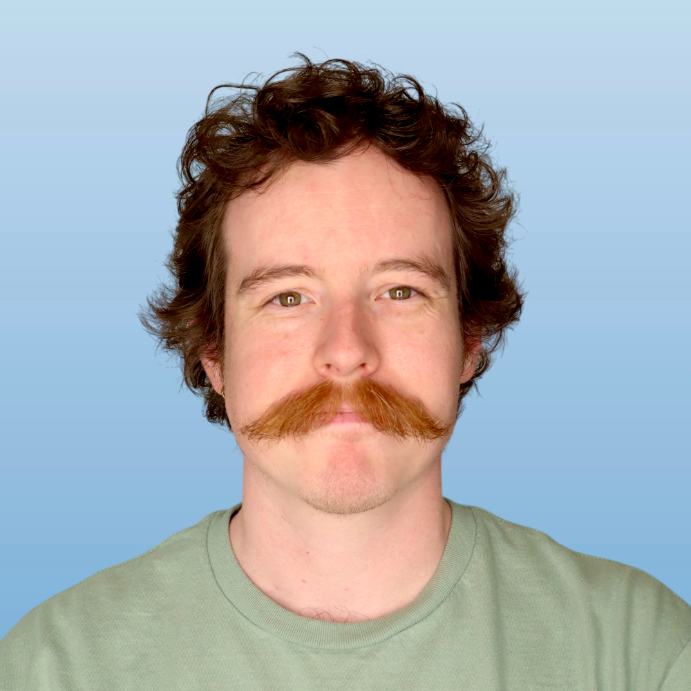 Dr.  Mike  Hennessey-Wesen
