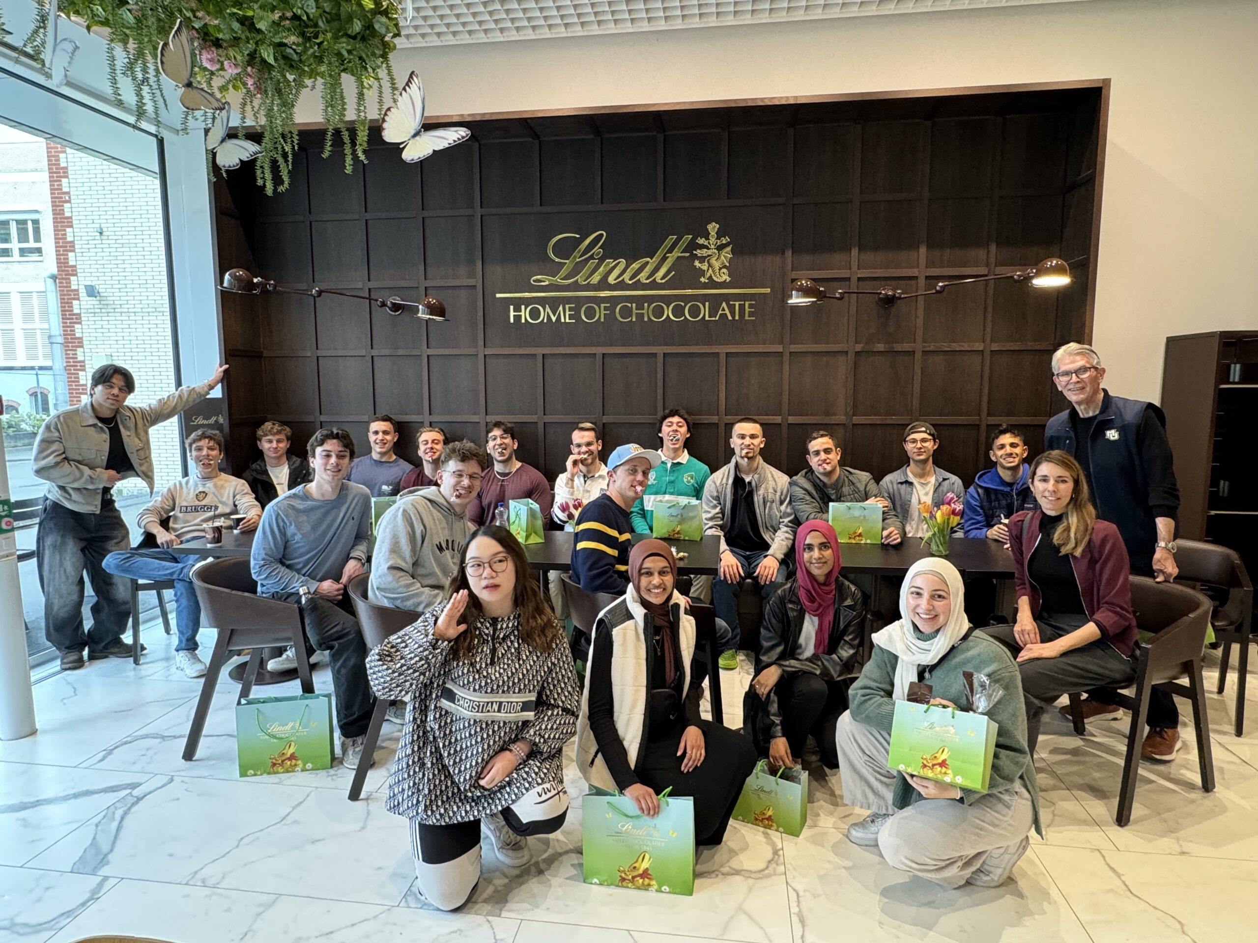 Students pose together in Switzerland.
