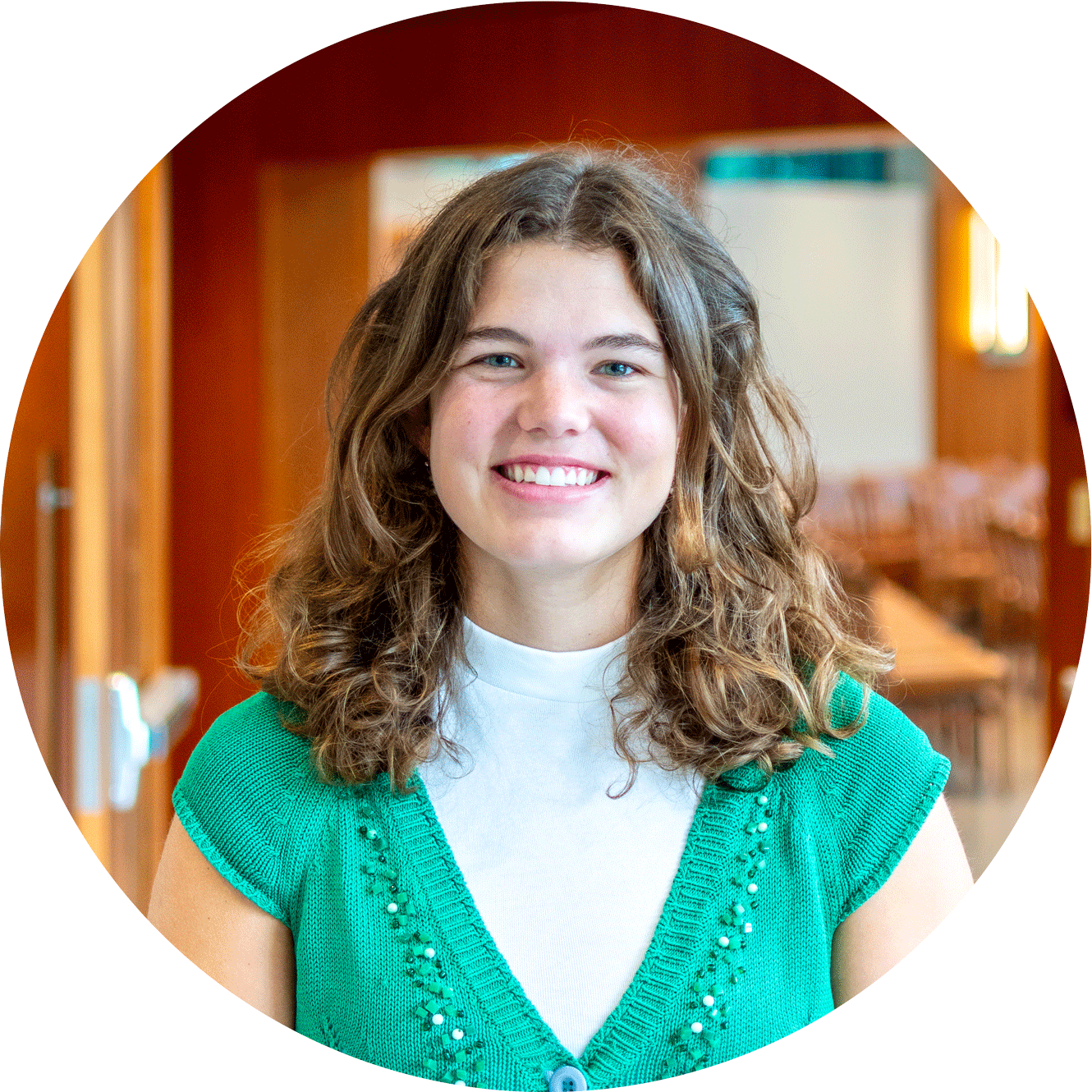 Fallon Jones headshot