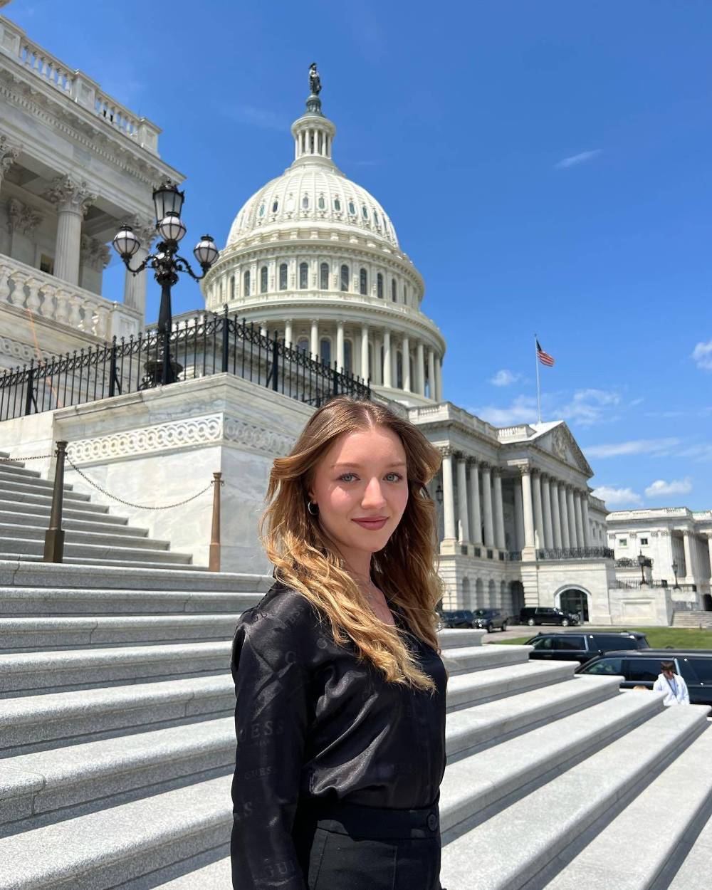 Lisa Gandolfi in front of U.S. Capitol building