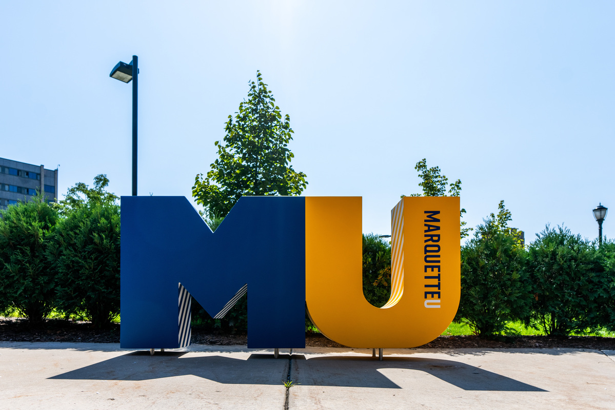 MU letters installation