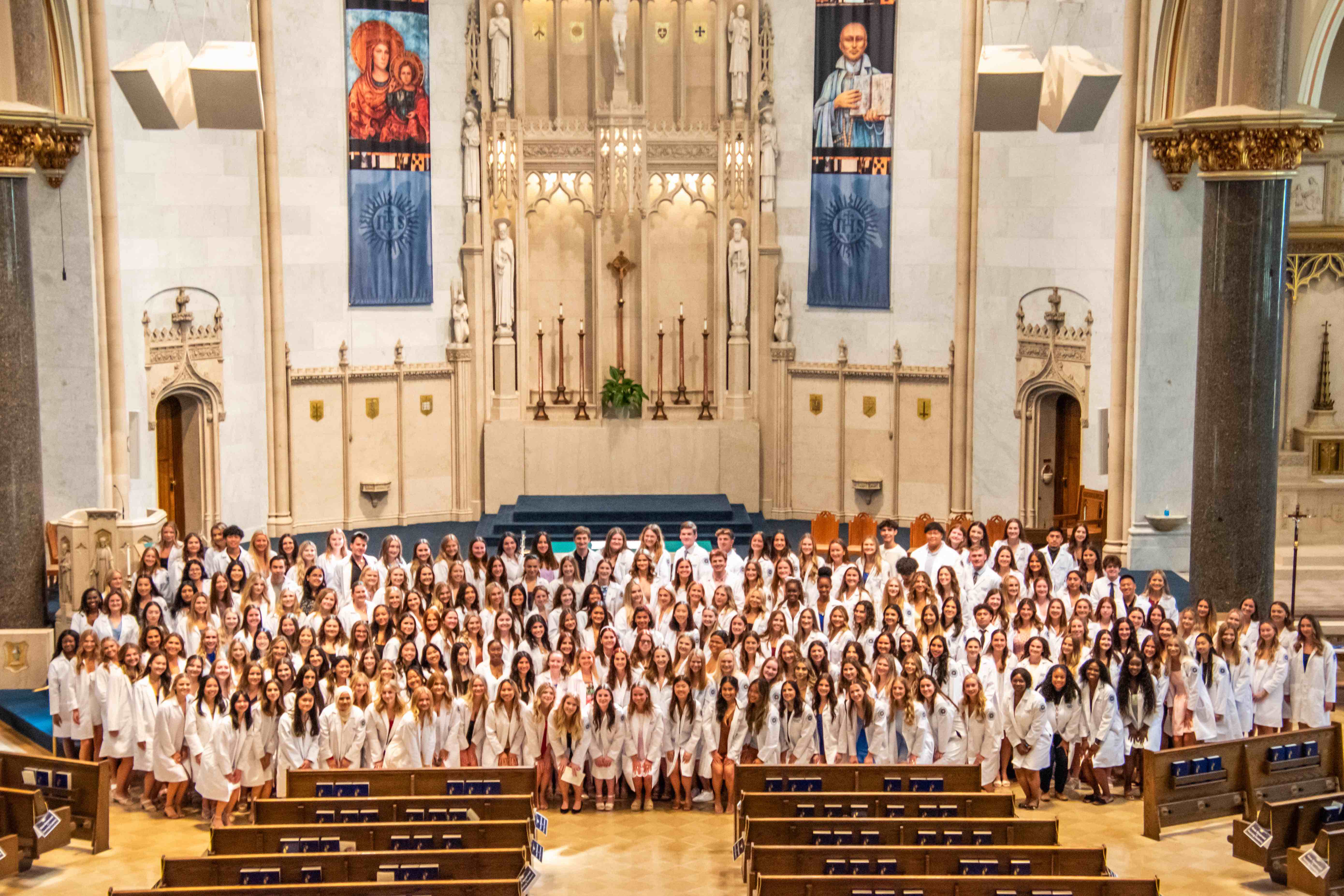 A group photo of Marquette nursing students