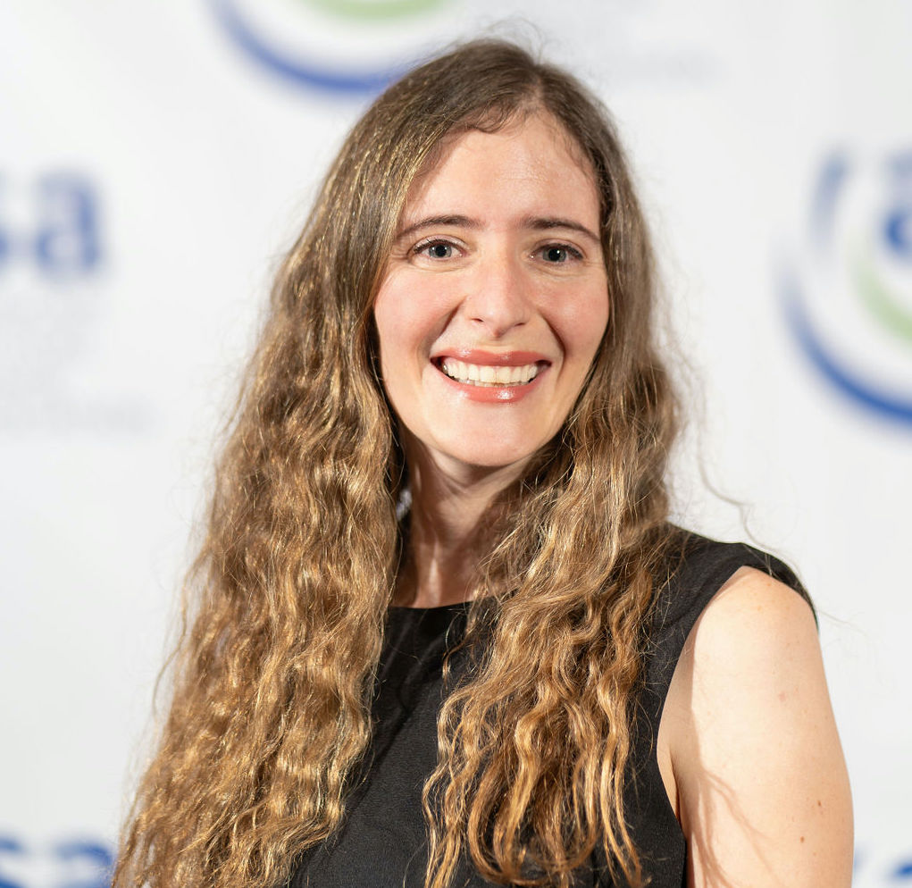 Dr. Sarah  Rozenblum