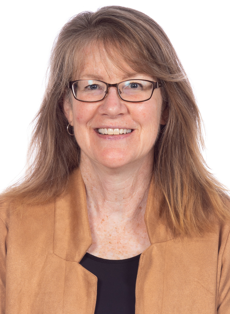 Maureen Lewis headshot